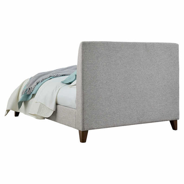 Cecelia Queen Upholstered Bed